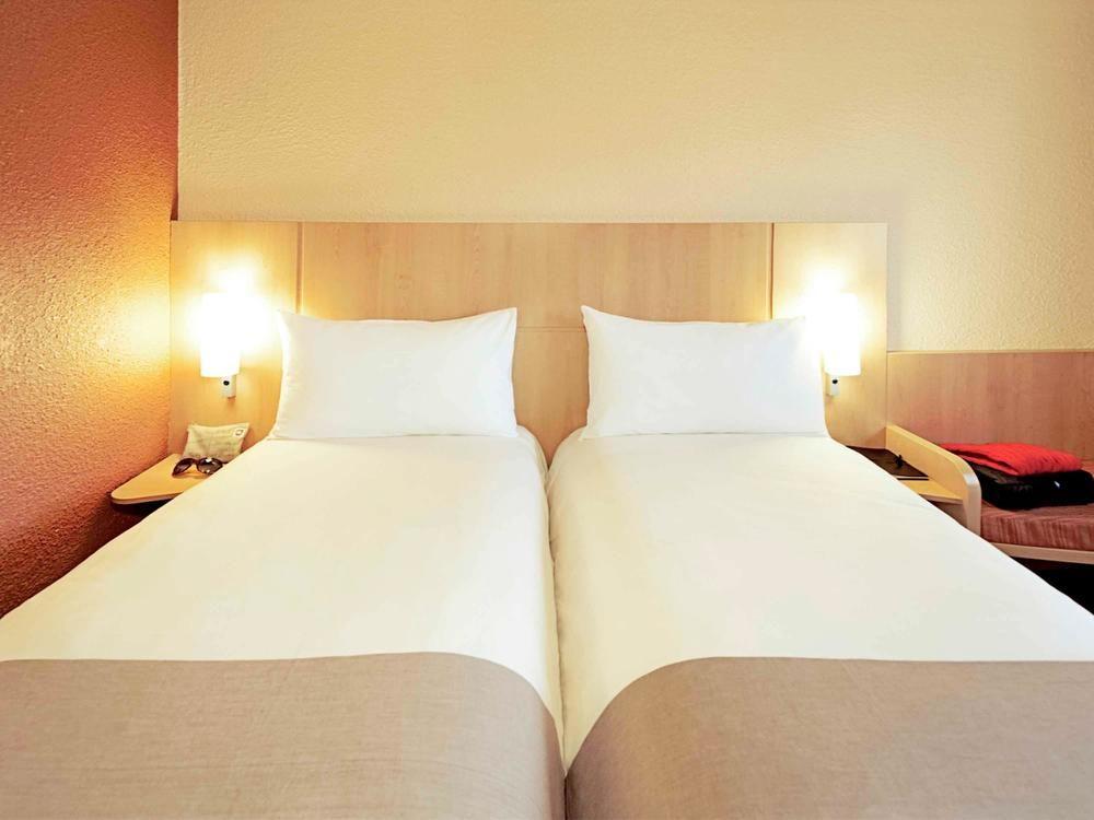 Ibis Koeln Frechen Hotel Exterior photo
